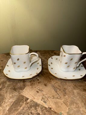 2 Richard Ginori “Spezia” w/ Real Gold Detailing Italy Expressso Cups & Saucers